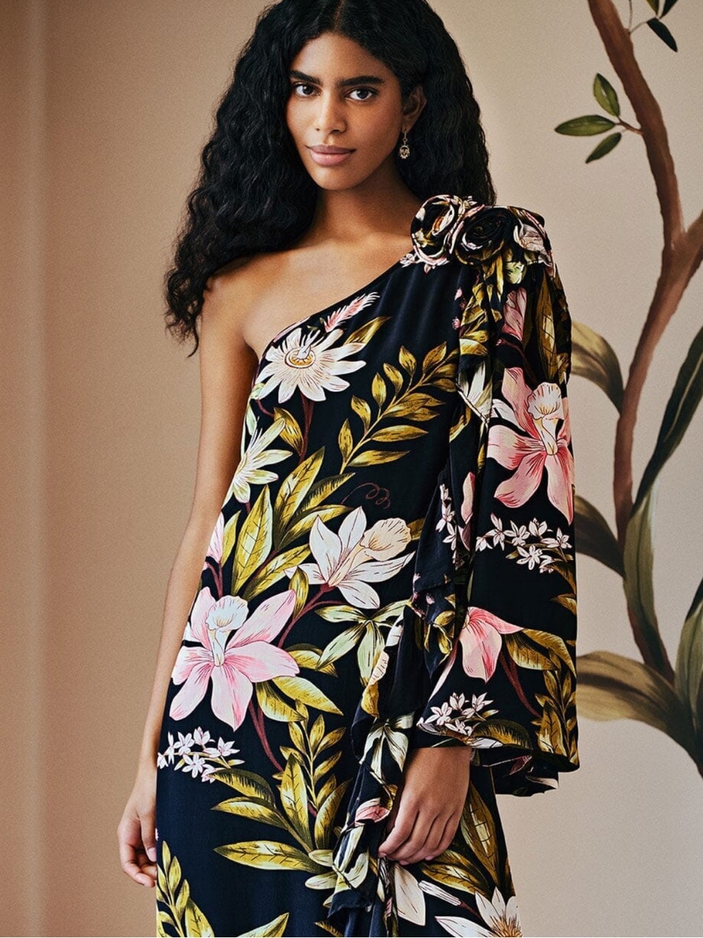 FARM Rio Black Surreal Flowers One-Shoulder Maxi Dress